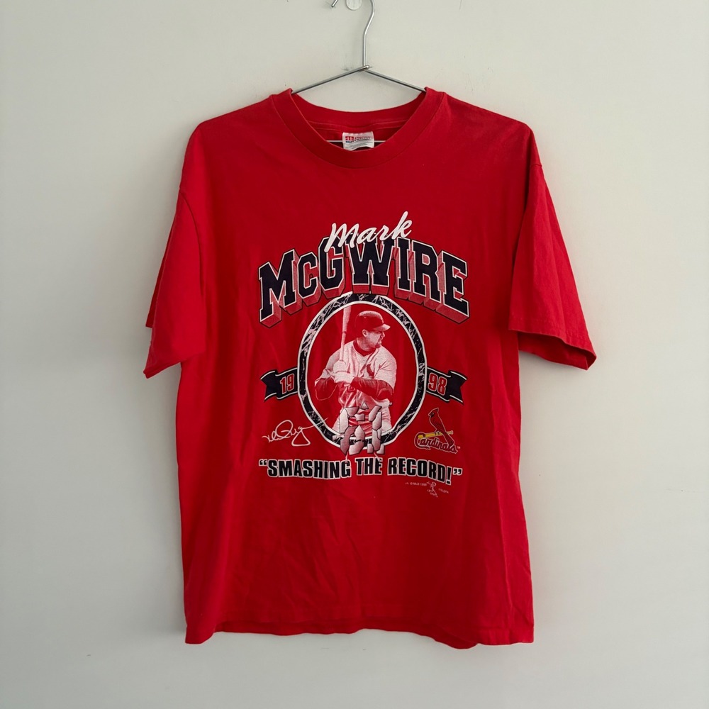 Vintage 98 Mark McGwire St Louis Cardinals Smashing The Record Tee Hanes Large